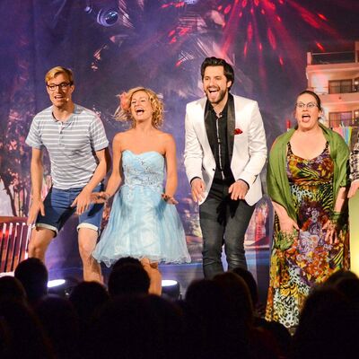 Bild vergr&ouml;&szlig;ern: Szenenfoto aus dem Musical "Ab in den S�den"