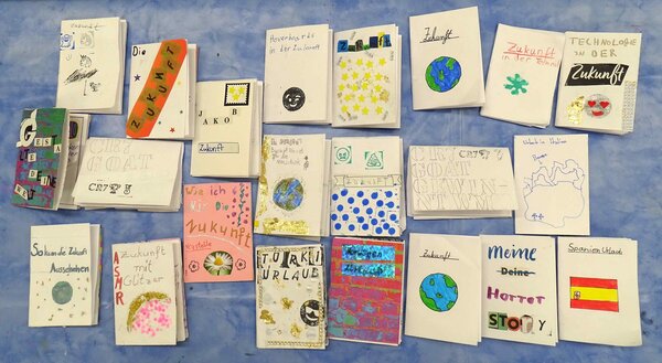Bild vergr&ouml;&szlig;ern: Zines-Workshop "Zukunft gestalten"