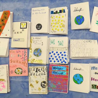 Bild vergr&ouml;&szlig;ern: Zines-Workshop "Zukunft gestalten"